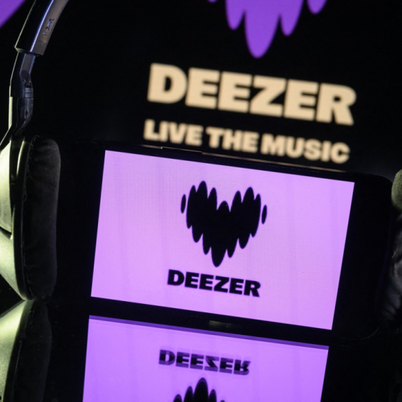 Svakog dana, 20.000 novih: Deezer preplavljen AI muzikom