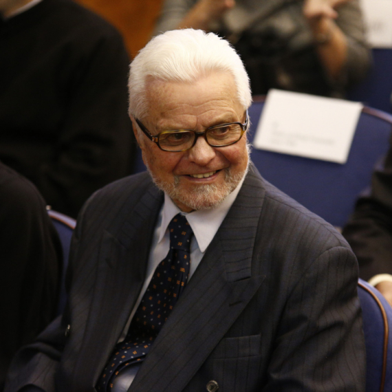 Preminuo Ljubomir Simović