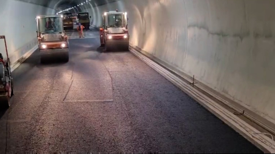 Vreo asfalt već zamirisao u tunelu Munjino brdo FOTO