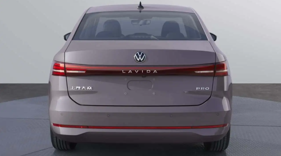 Kina ima sve: Pogledajte novu Volkswagen limuzinu FOTO