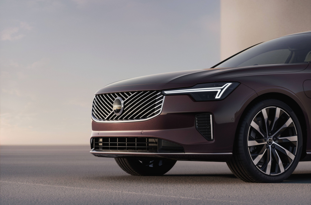 Volvo osvežio S90, ali gde će uopšte moći da se kupi? FOTO