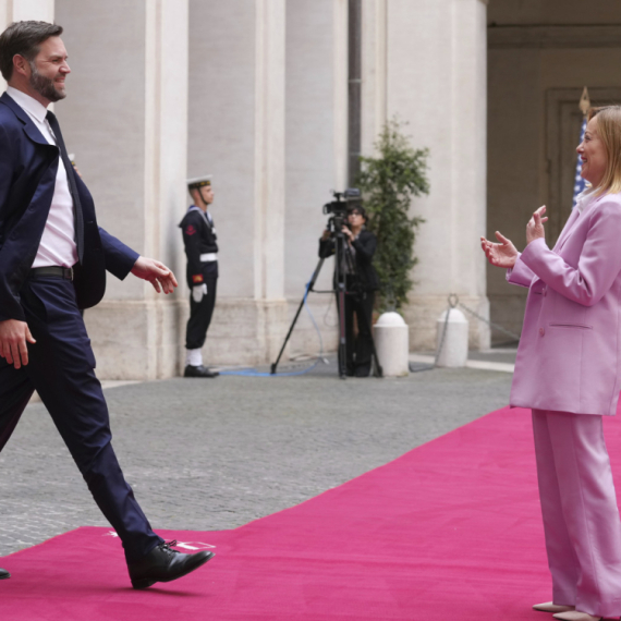 Vens u Italiji