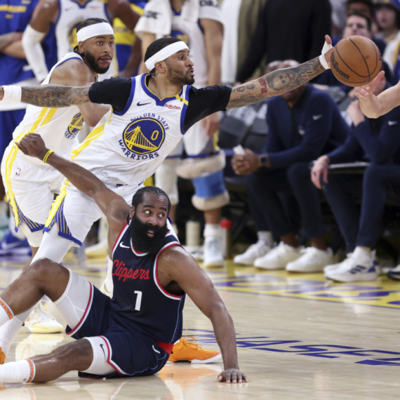 Harden pred Denver: "Jokić je najbolji na svetu, ali..." VIDEO