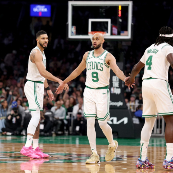 Tejtum podbacio, ali ima ko može – Boston siguran VIDEO