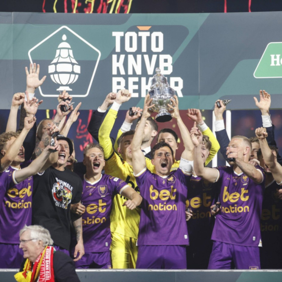 Senzacija u Holandiji: Go Ahed Iglsi osvojili Kup – trofej posle 92 godine!