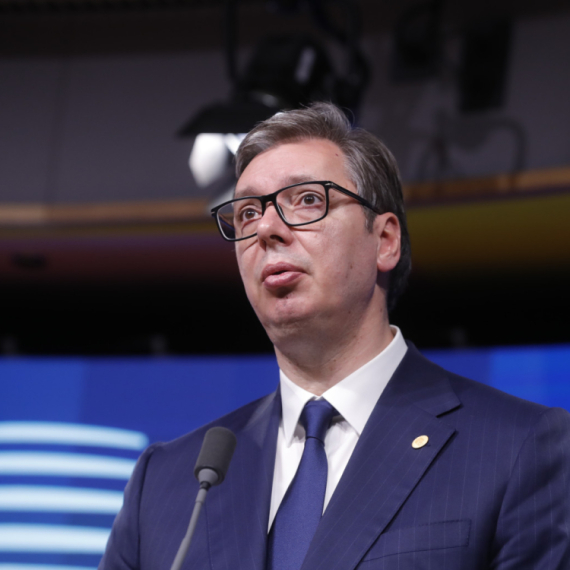 Vučić stigao u Banjaluku: Dočekala ga Željka Cvijanović FOTO