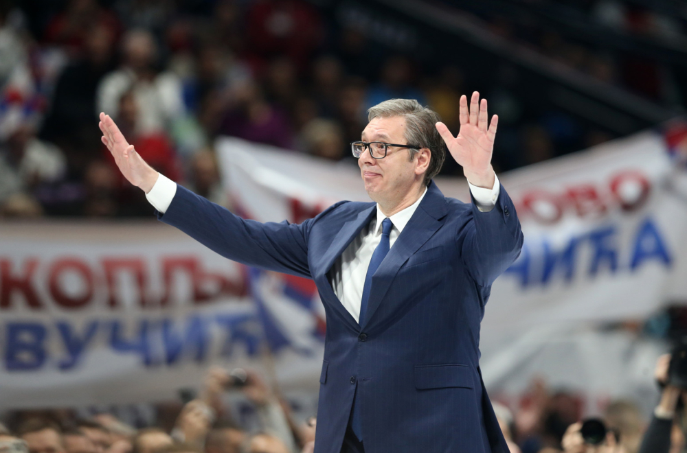 "Vučić ima podršku preko 60 odsto građana u Srbiji"; Karanović: SNS ima jak uticaj