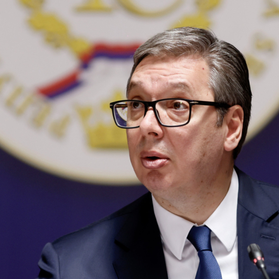 Jedinstvena Srbija: Predsedniče Vučiću, želimo da što pre nastavite da vodite Srbiju ka boljem sutra