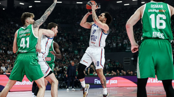 "Ludnica" u Atini: PAO srušio Efes – "raspao" se MVP, dominacija Huanča! VIDEO