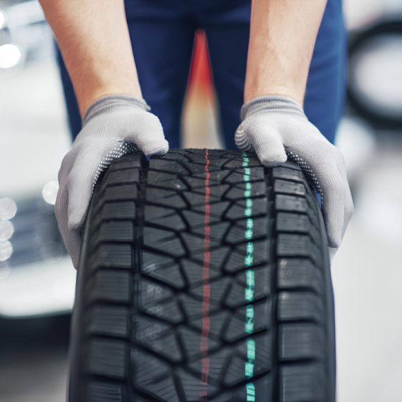 Zakon kaže: Zimske gume uskoro obavezne! Da li ste pripremili automobil?