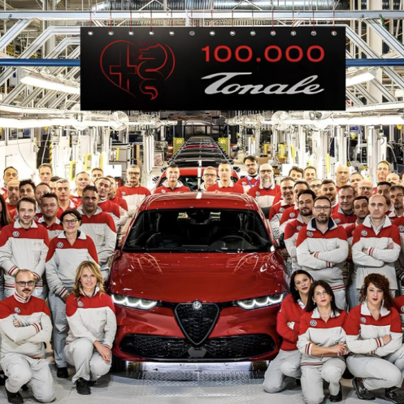 Alfa Romeo ima razlog za slavlje: Ovaj model je prodat u 100.000 primeraka! FOTO