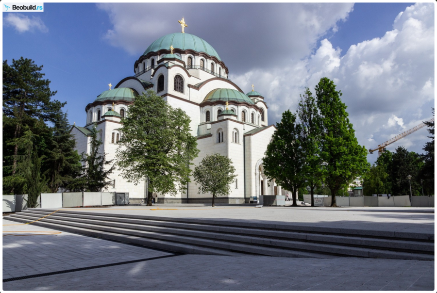 Završen prvi deo radova ispred Hrama Svetog Save FOTO