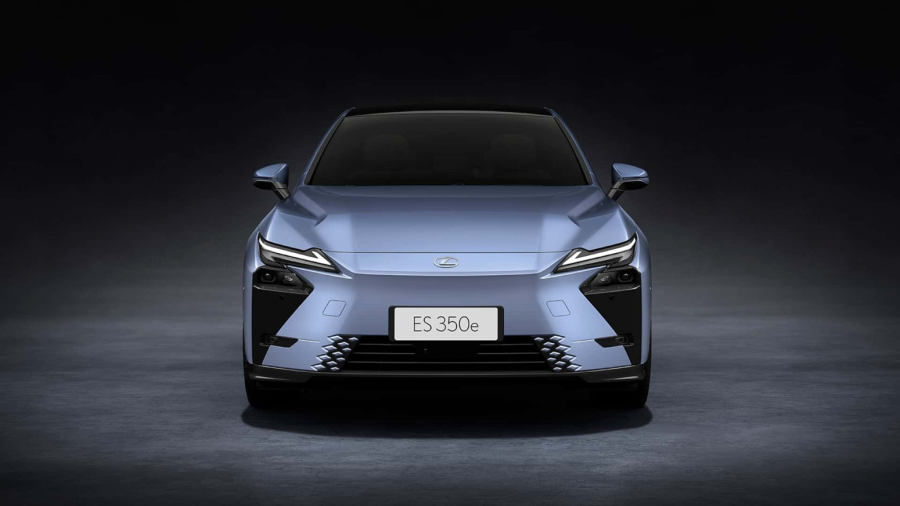 Debitovao novi Lexus ES: Donosi potpuno novi dizajn i električni pogon FOTO