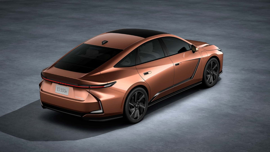 Debitovao novi Lexus ES: Donosi potpuno novi dizajn i električni pogon FOTO