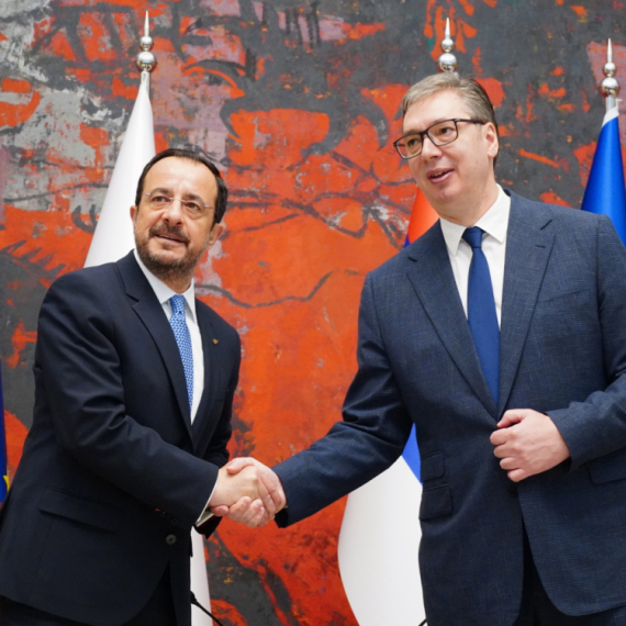 Vučić sa Nikosom Hristodulidisom: Kipar će učestovati na EXPO 2027 u Beogradu