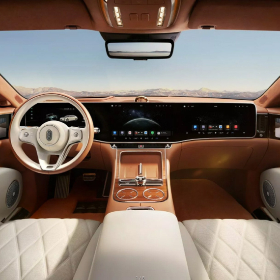 Novi ultraluksuzni Huawei u sebi kombinuje Rolls-Royce i Maybach FOTO
