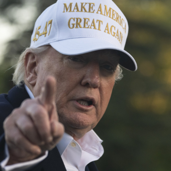 Tramp: Ja vodim Ameriku i svet