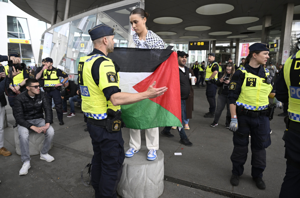 Na Evroviziji zabranjene LGBTQ, palestinske i "evropske" zastave
