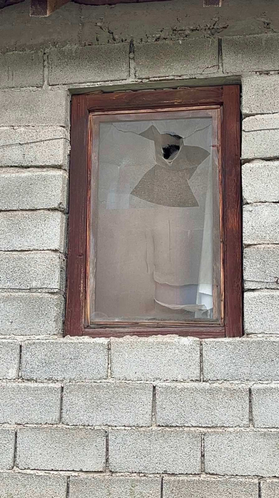 Kamenovana srpska kuća u Goraždevcu; Glasno ćutanje međunarodne zajednice FOTO