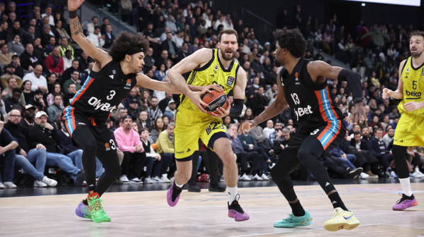 "Žao mi je što niko ne vidi šta Gudurić čini za Fener  – zbog njega smo ovde "
