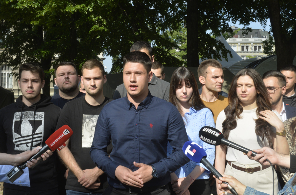 Studenti koji žele da uče: "Ostajemo u Pionirskom parku sve dok poslednji fakultet ne počne sa radom"