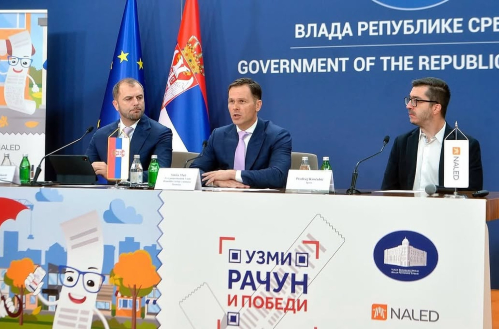 Mali saopštio lepe vesti: Od danas građani mogu da unose fiskalne račune u aplikaciju "Uzmi račun i pobedi"