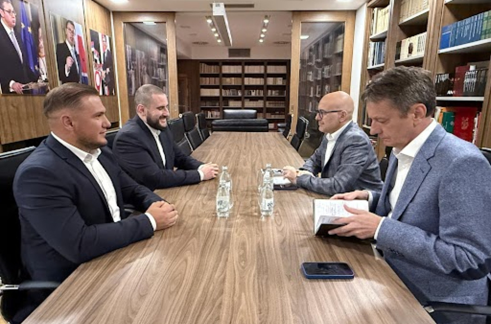 Sastanak SNS i Stranke pravde i pomirenja: Odnosi Srba i Bošnjaka od izuzetnog značaja za budućnost Srbije