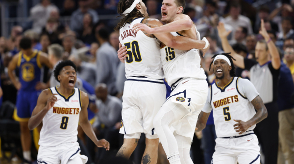 Jokić i Denver i dalje čekaju dobre vesti