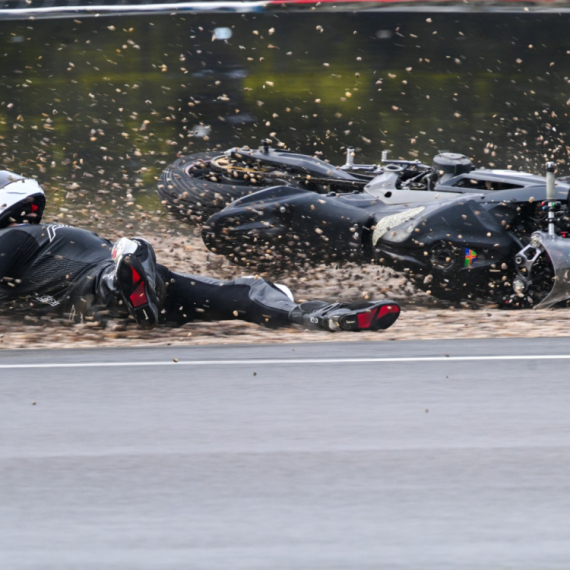 Tragedija na Ostrvu – dvojica motociklista poginula na trci VIDEO
