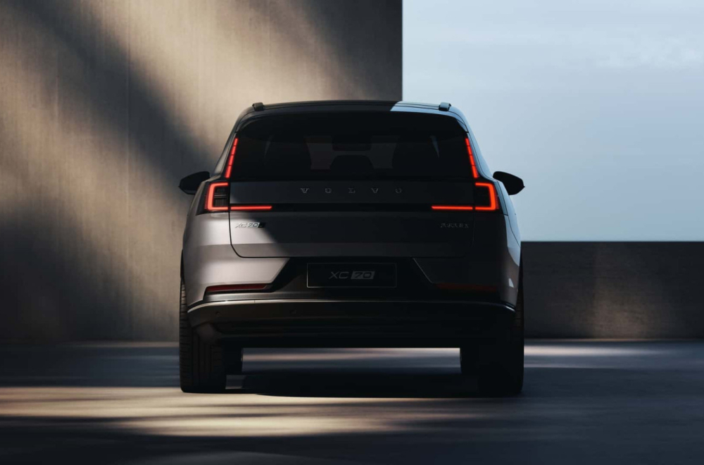 Zaboravite stari Volvo XC70: Novi nosi poznato ime, ali krije veliko iznenađenje FOTO