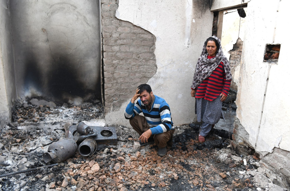 Kashmir under missile attack; "India is at war with terrorists"; If USA doesn't join... VIDEO