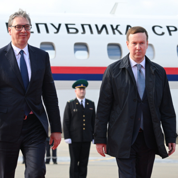 Vučić meets with Putin; He posted on Instagram: "I am proud to be the president of Serbia" VIDEO