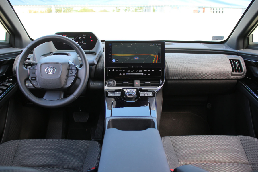 Test: Električna Toyota bZ4X – vožnja bez stresa