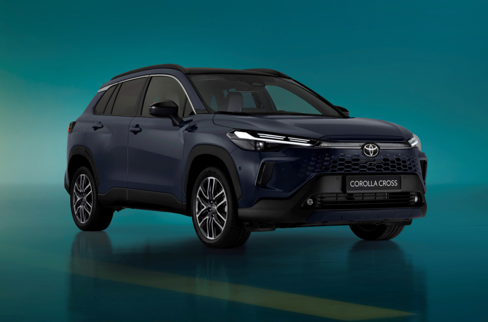 Nova Toyota Corolla Cross: Osvežen dizajn i prvi put GR Sport paket! FOTO