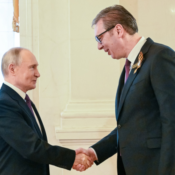 Vučić sa Putinom: Samo je rekao – 'stigao si!'; Ovako je izgledao susret dvojice lidera VIDEO