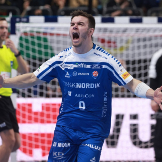 Zemlja od 50.000 stanovnika iz Prištine otišla na EP