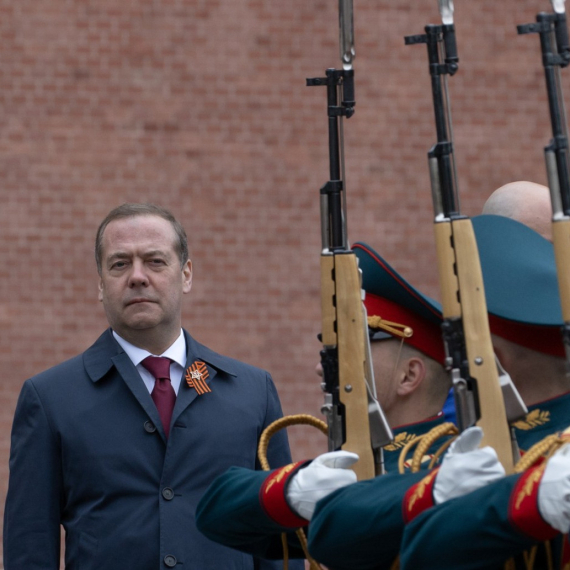 Medvedev zapretio: Mogli smo da upotrebimo specijalno oružje