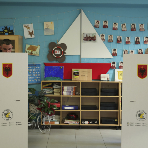 Albanija bira parlament: Porast izlaznosti