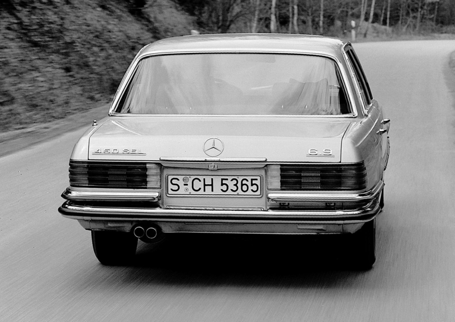 Automobil koji je vozio krem Formule 1 slavi 50. rođendan FOTO