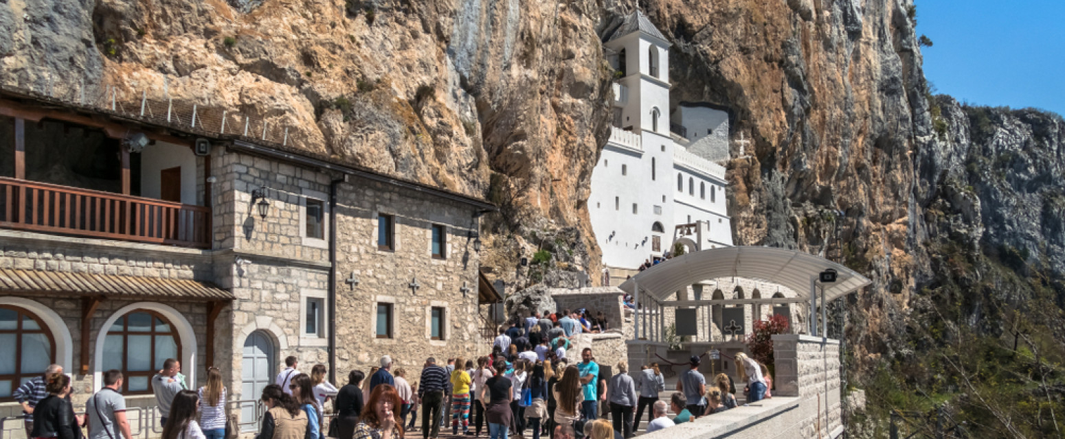 Ako idete na Ostrog, ovo pravilo morate da znate FOTO