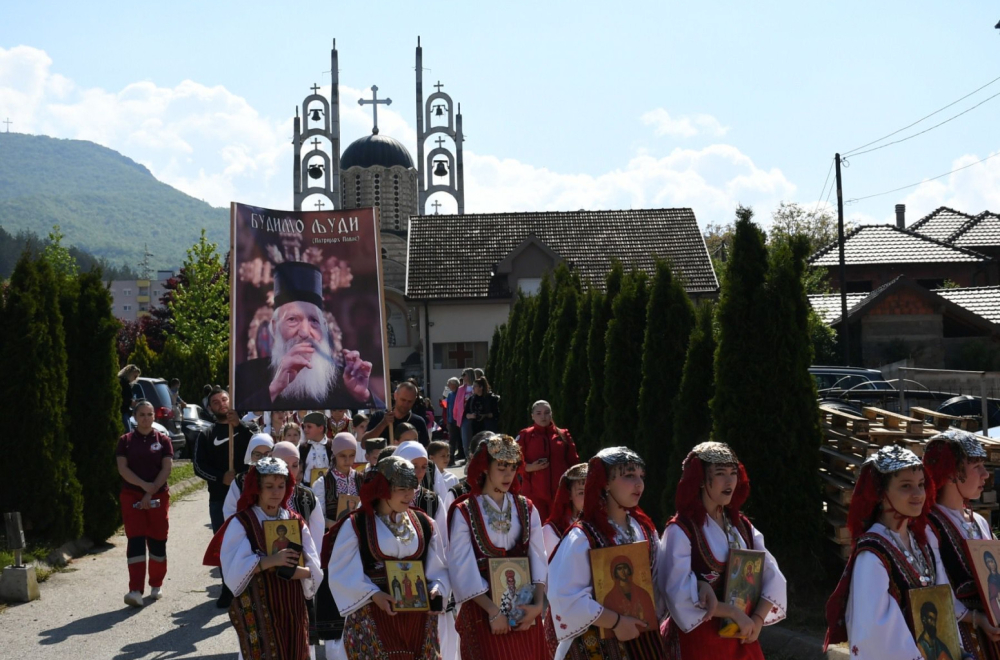 Obeležena opštinska i hramovna slava Sveti Vasilije Ostroški u Leposaviću FOTO