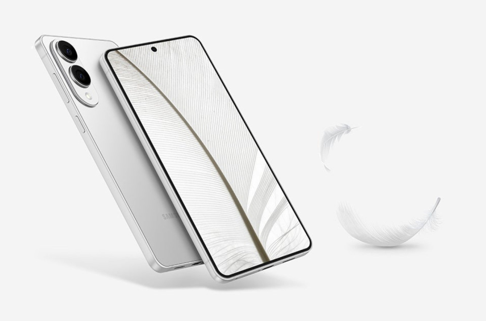 Svetska premijera: Ovo je novi Samsung Galaxy S25 Edge, tanak samo 5.8 mm! FOTO