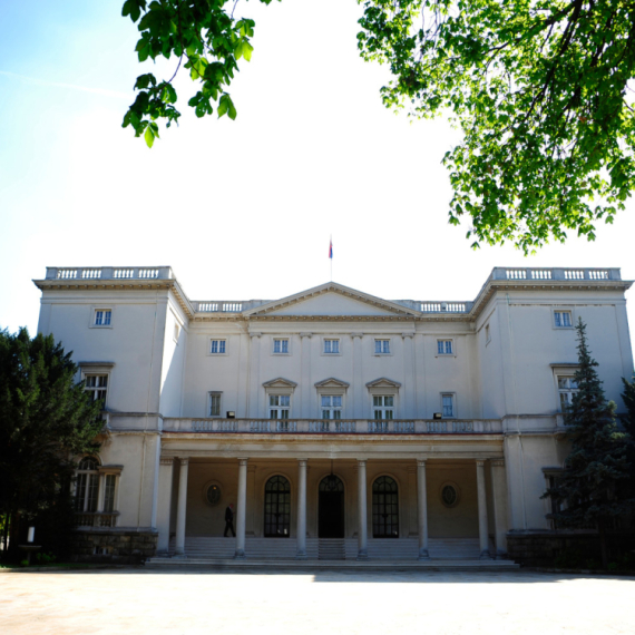 Beli dvor otvoren za turiste