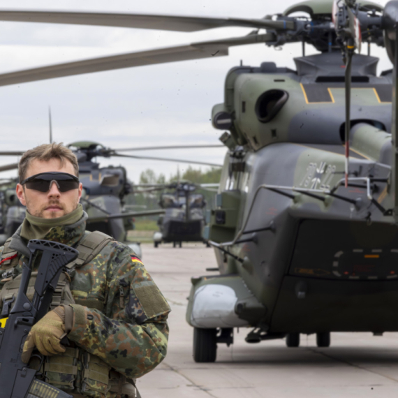 NATO opomena: Putine, greška