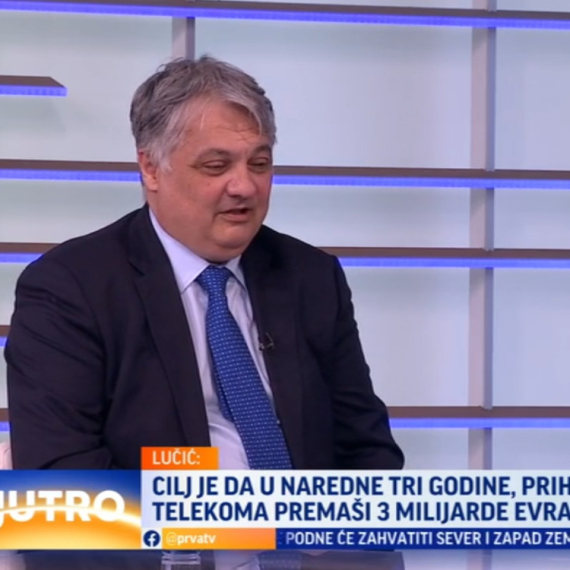 Lučić u Severnoj Mitrovici: Stojimo iza zaposlenih, snažno – uprkos Kurtijevim pritiscima VIDEO