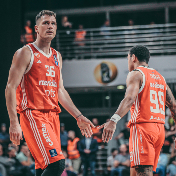 Zvezda preživela dramu u Laktašima – crveno-beli su u polufinalu!