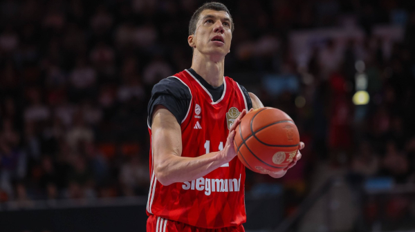 Lučić zablistao pred PAO – Jović kao nekad