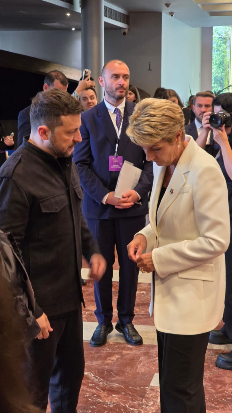 Ekskluzivno sa samita iz Tirane: Tu su Volodimir Zelenski, Ursula fon der Lajen, Fridrih Merc, Tusk FOTO