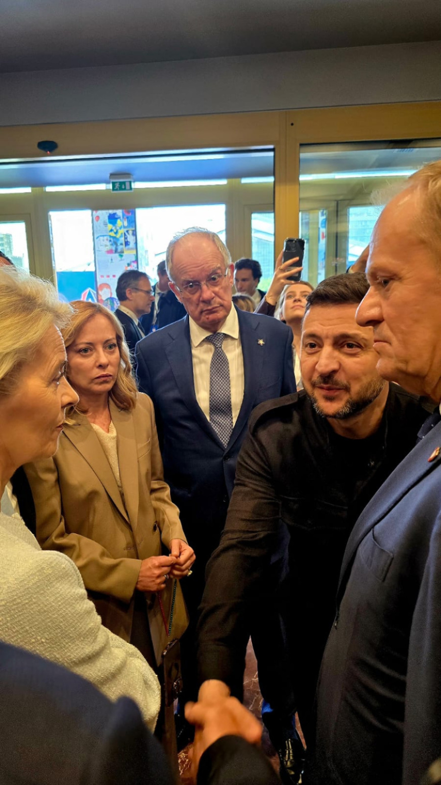 Ekskluzivno sa samita iz Tirane: Tu su Volodimir Zelenski, Ursula fon der Lajen, Fridrih Merc, Tusk FOTO
