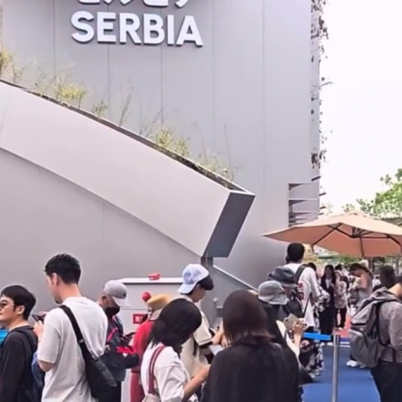 Čučković "zapušio usta" opoziciji: Dok tužni Manojlović opanjkava, paviljon Srbije na EXPO obara rekord VIDEO